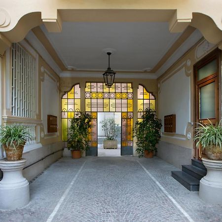 Cocomorghen Apartment Naples Luaran gambar